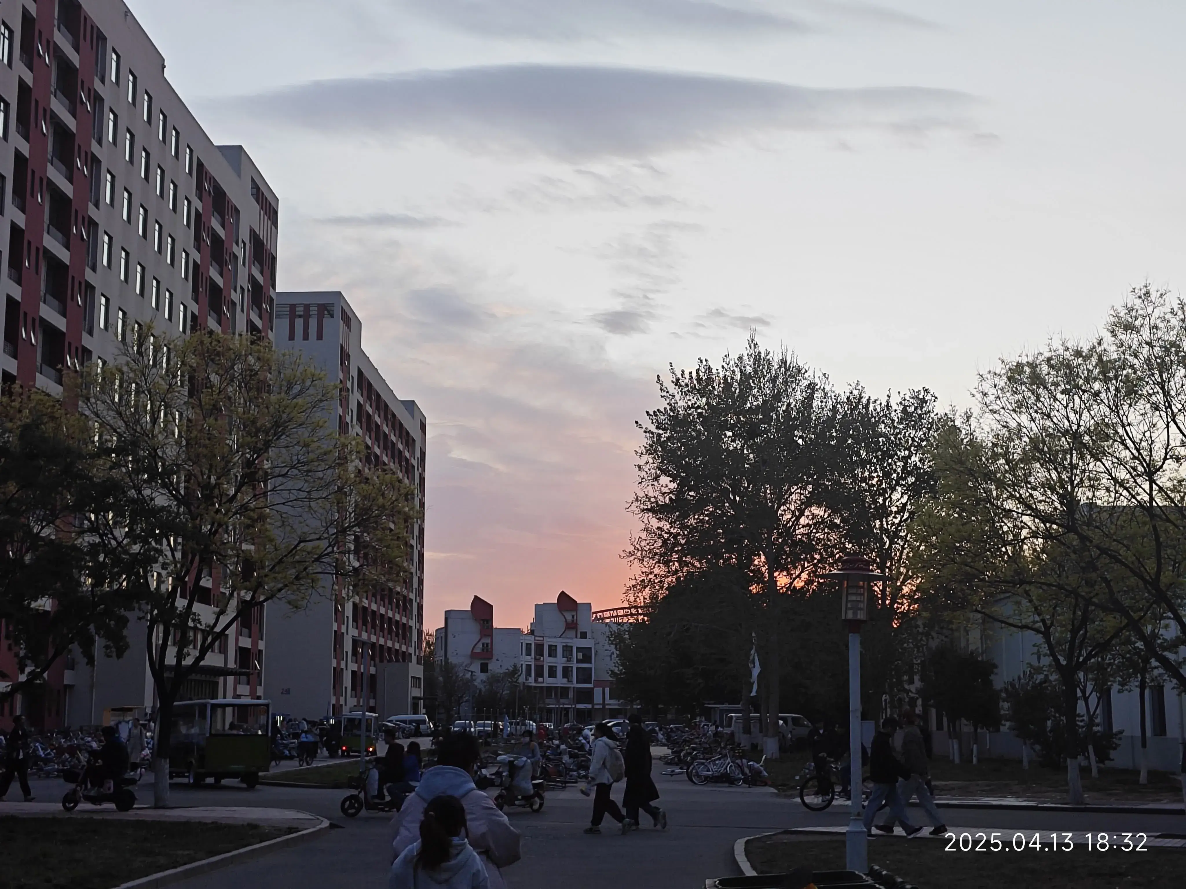 此时此刻 此时此刻